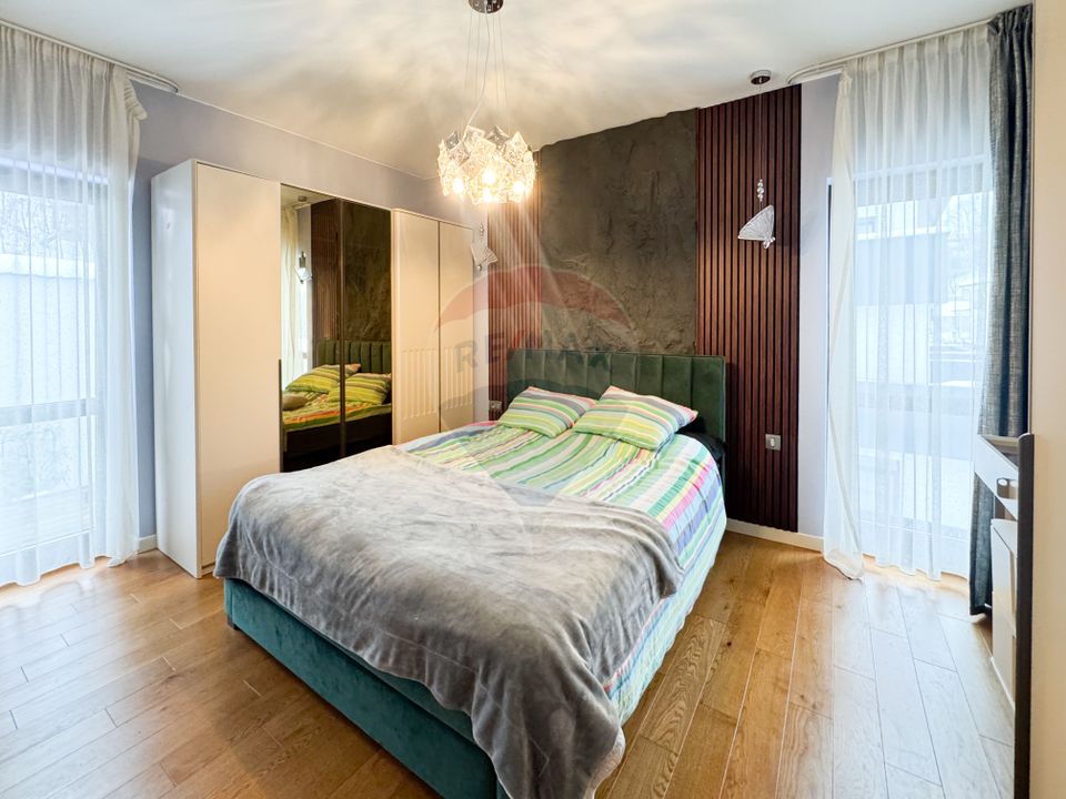 8 room House / Villa for sale, Gruia area