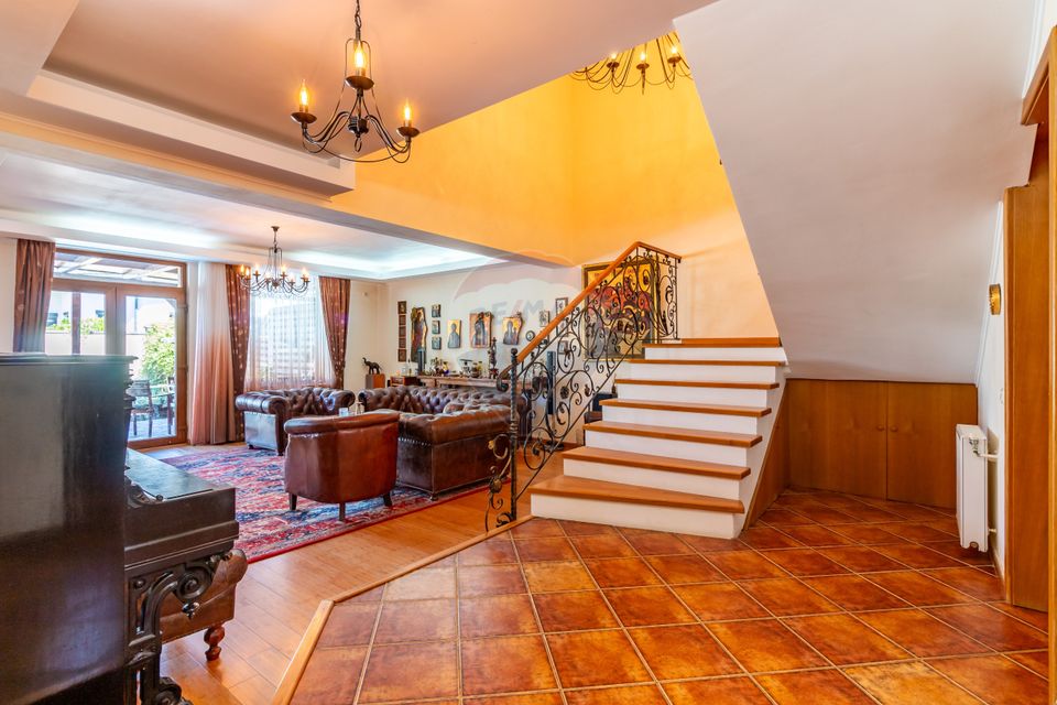 House / Villa for sale in Corbeanca, Blue Lagoon, near the lake