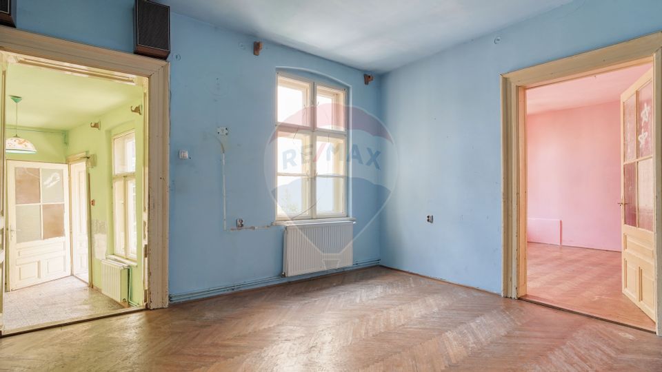 2 room Apartment for sale, Centrul Istoric area