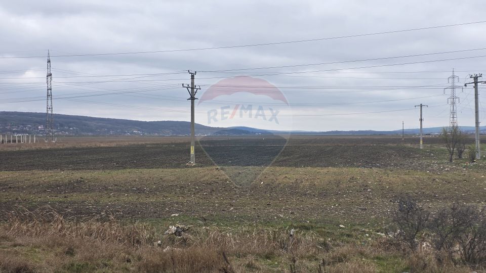 Oportunitate de investiție strategică: Teren extravilan lângă Vaslui!!