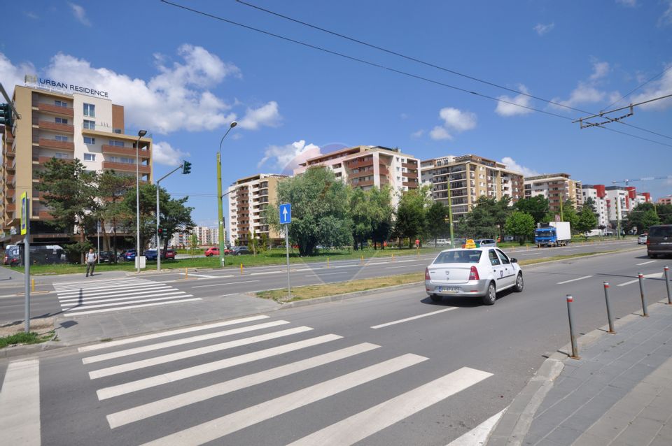 Land for real estate development, Tractorul Brasov