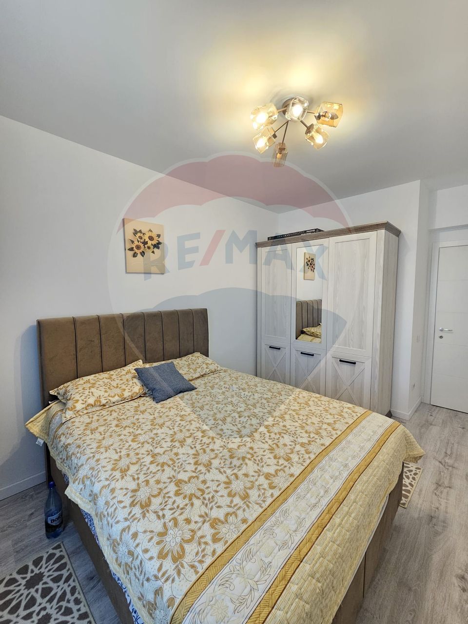 Apartament 2 de inchiriat, prima inchiriere, metrou Costin Georgian