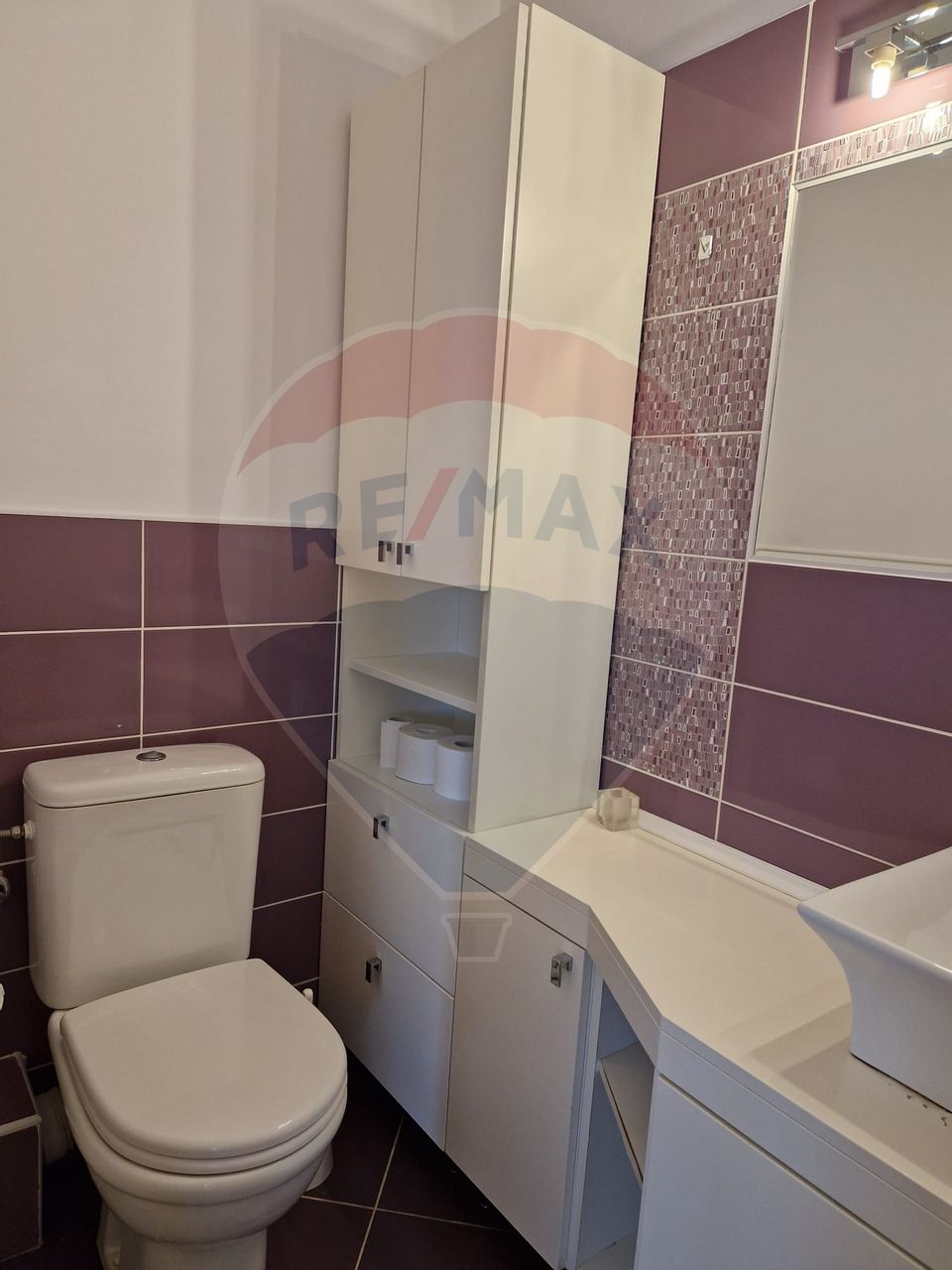 Apartament cu 3 camere de închiriat - Zona Dealuri Oradea