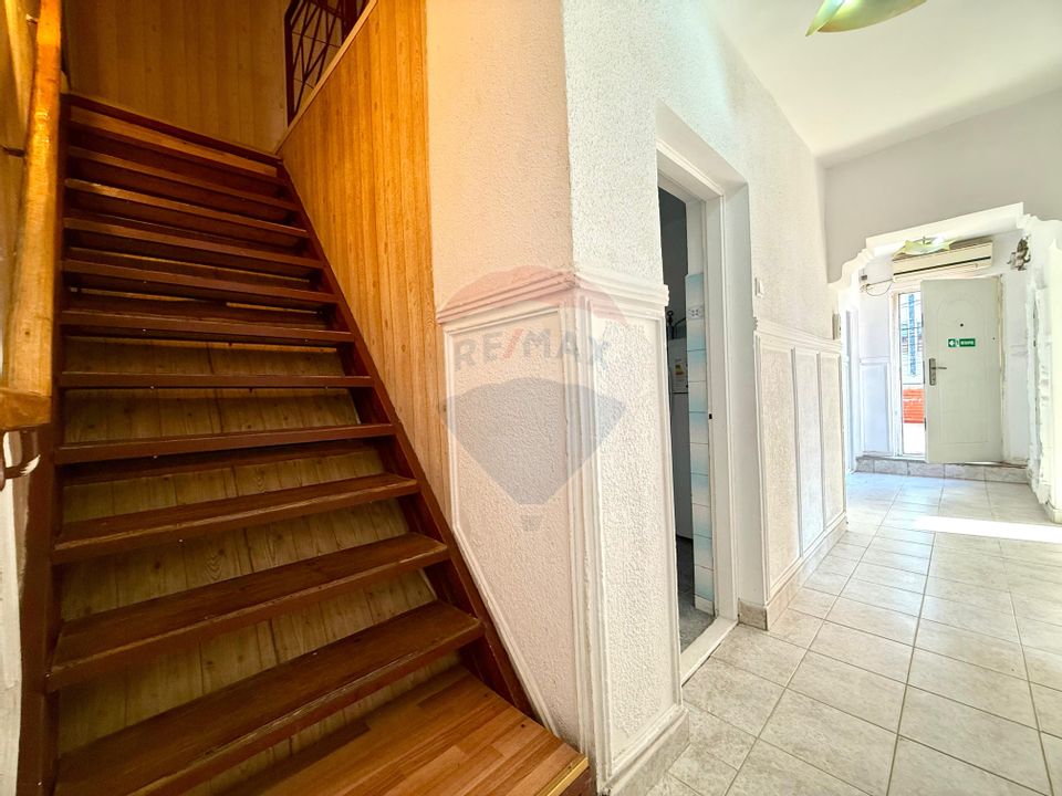 16 room House / Villa for sale, Coiciu area