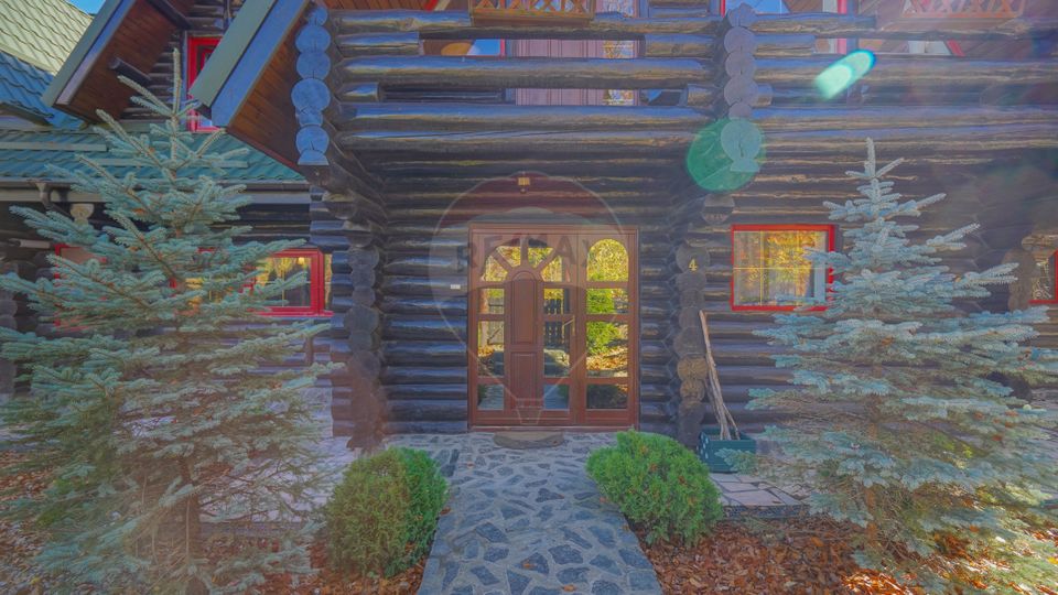 8 room House / Villa for sale