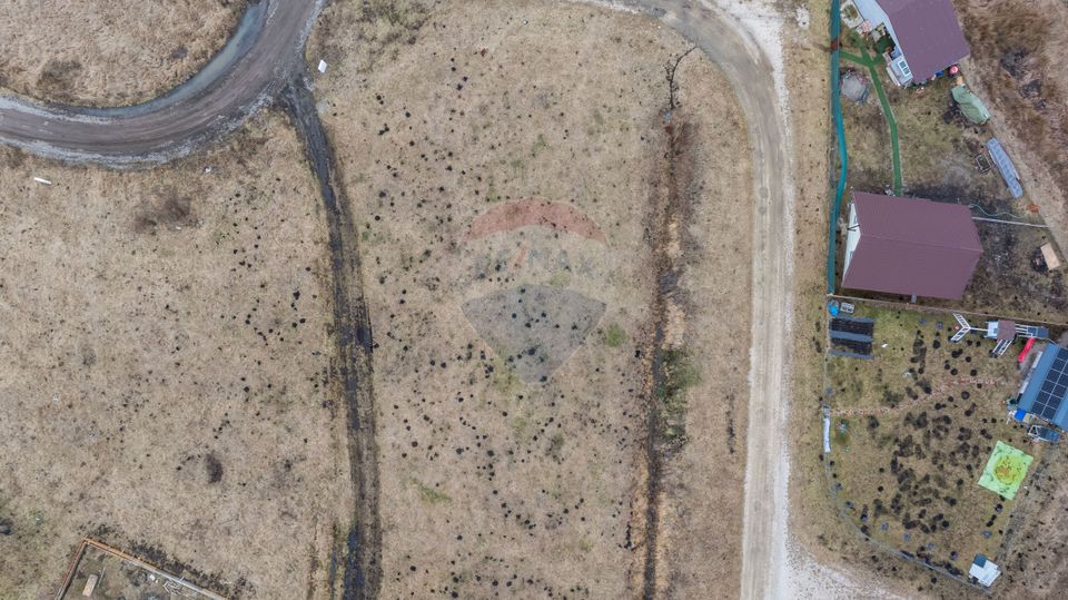 Teren intravilan de vânzare în Hărman – zonă în plină dezvoltare