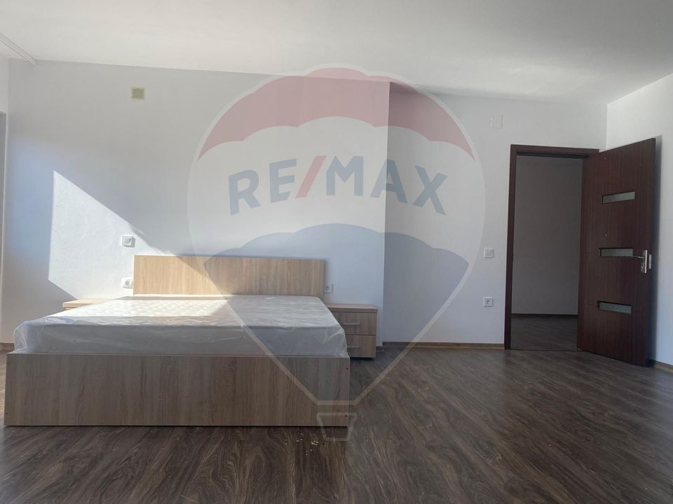 8 room Hotel / Pension for sale