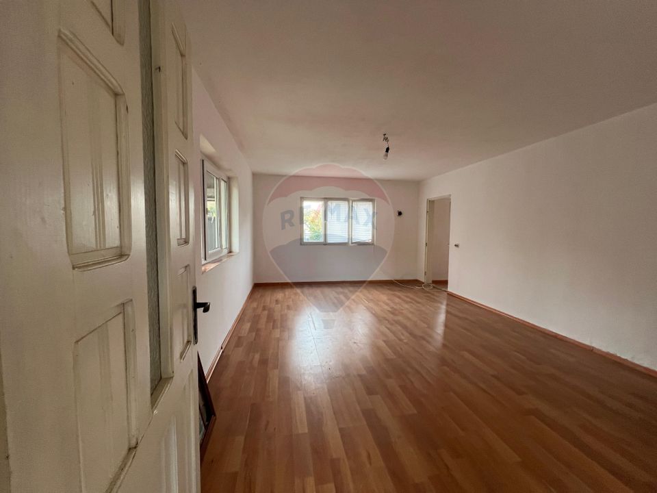 Casa de vanzare in Tisa-Silvestri Bacau