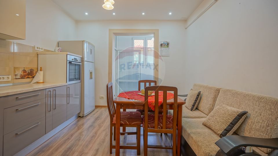 Comision 0% | Casă individuală | Garaj | Acces auto | Teren 591 mp |