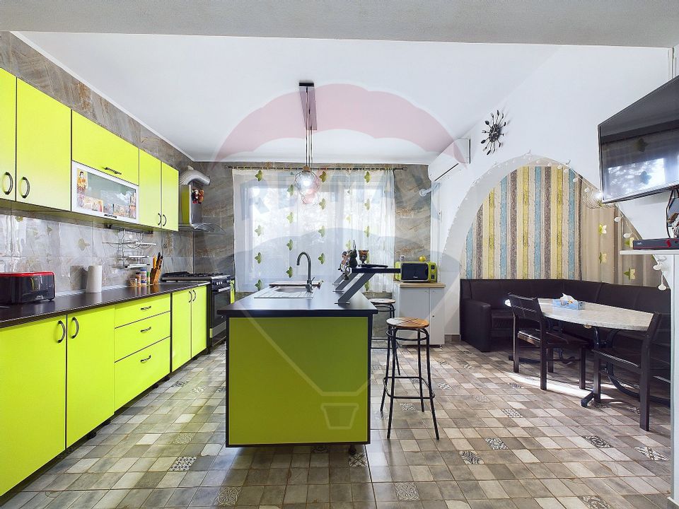 Casa de vanzare  |  6 camere  |  Copaceni