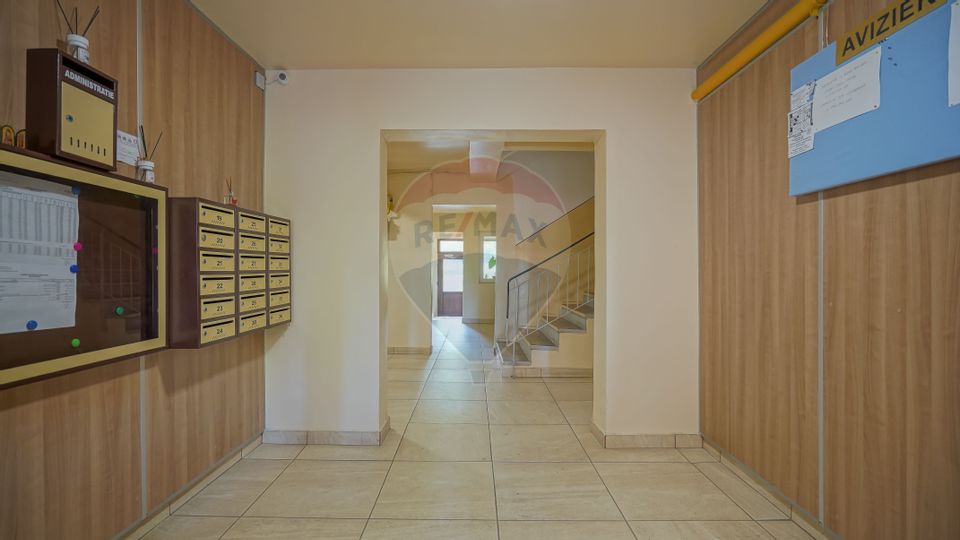 REZERVAT!  Apartament 4 camere|Racadau|Parcare|Boxa|Etj.Intermediar