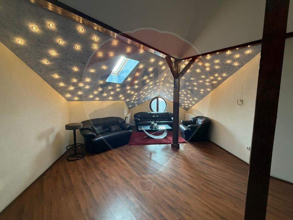 5 room House / Villa for sale, Plaiul Vulcanesti area