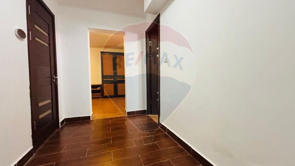 Apartament de inchiriat cu sauna-Lazu, Constanta-utilitati incluse.