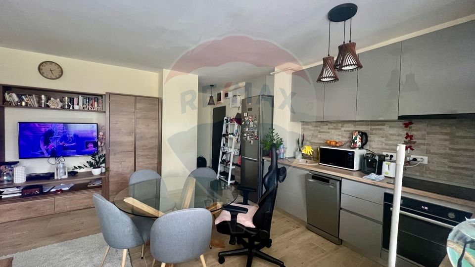 Apartament cu 2 camere - metrou 1 Mai