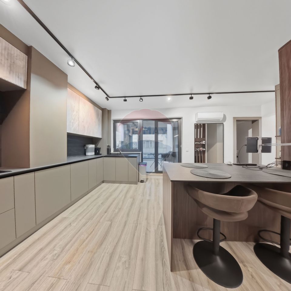 De vanzare apartament 3 camere, in bloc nou,  zona Mioritei - Bacau