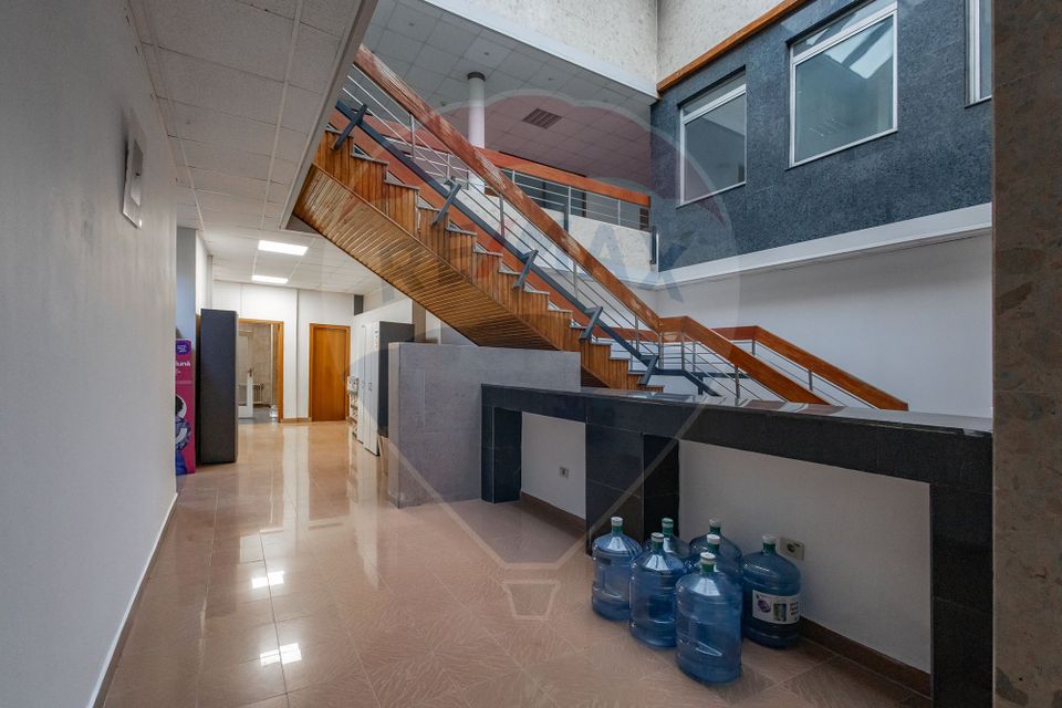 Spațiu comercial ultracentral în Jimbolia – 1.048 mp utili