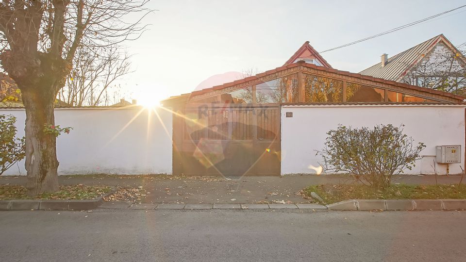 Casă de închiriat – Str. Dragoș Vodă (GRIVITEI)