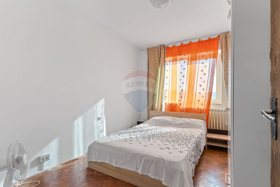 3 room Apartment for rent, Aurel Vlaicu area