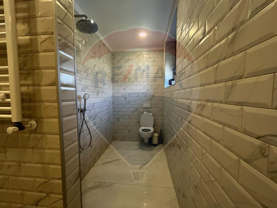 De inchiriat Casă / Vilă 6 camere în Voluntari