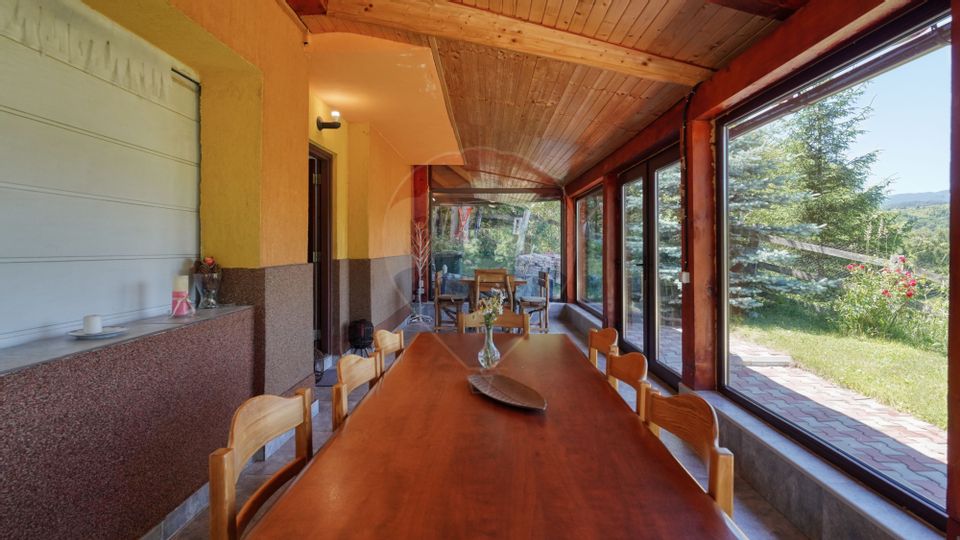 Casa/vila vânzare în Moieciu de jos, Sat. Drumul Carului 263 mp