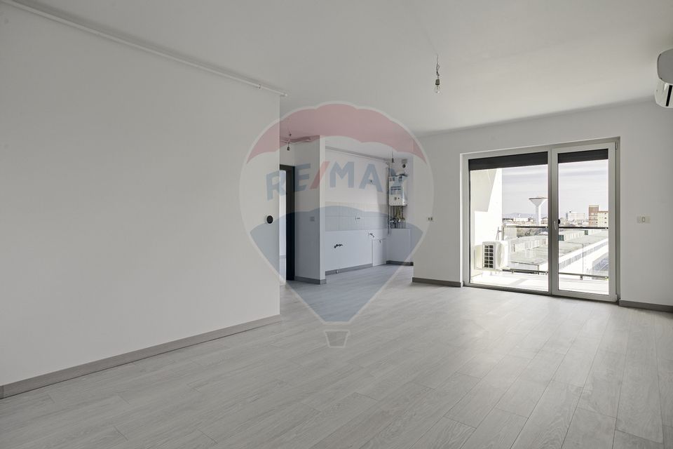 Apartament nou de vânzare cu 3 camere la Adora Park