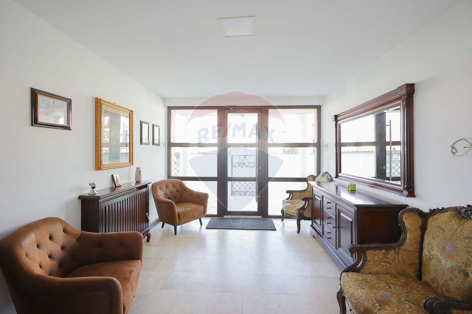 De închiriat Casă/Pensiune în zona Nufarul