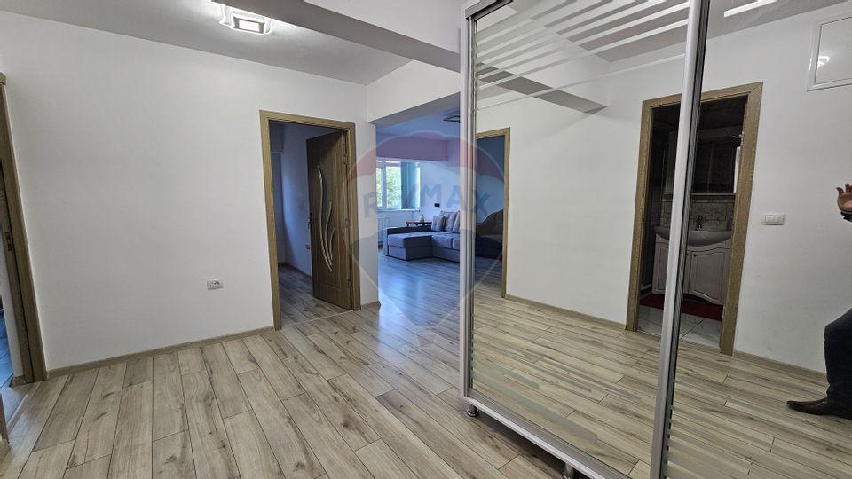 Apartament cu 4 camere confot 1 în zona Burdujeni-Suceava