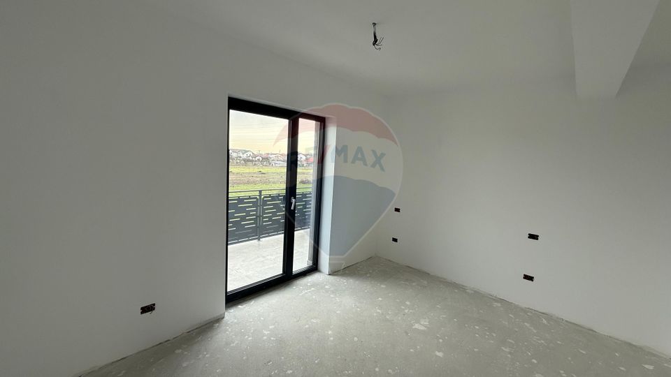 4 room House / Villa for sale, Obor area