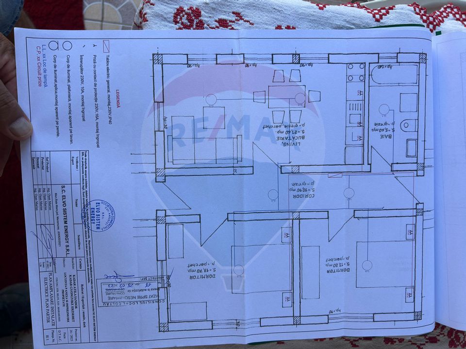 Casa 90m2 cu hala 120 m2 si 8 ari de teren de vanzare in CATALINA