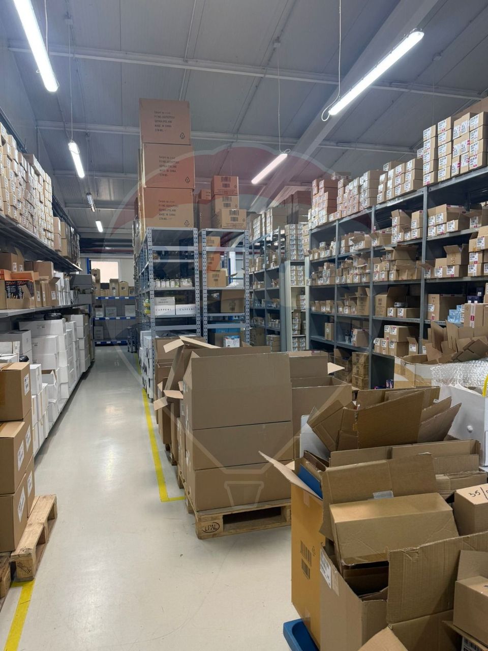 893sq.m Commercial Space for rent