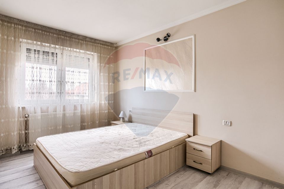 Apartament cu 2 camere de închiriat în zona Ultracentral