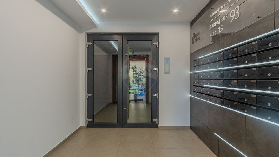 Clinica medicala-9 cabinete- URBAN PLAZA - bloc 15 parter!