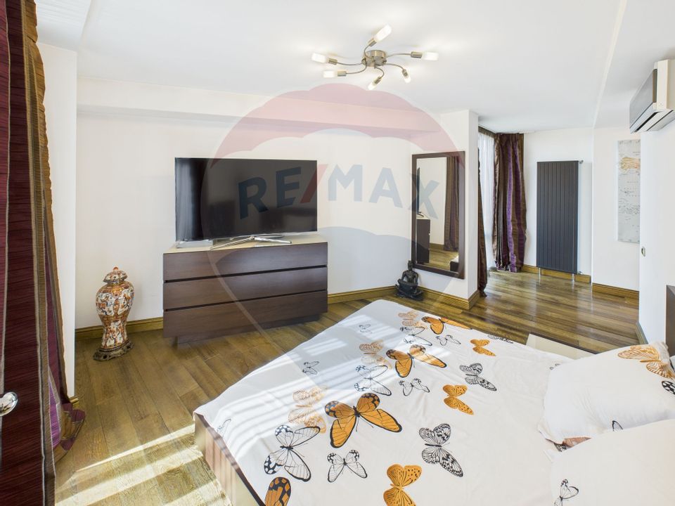 PENTHOUSE CU TERASA PANORAMICA SI PISCINA ACOPERITA