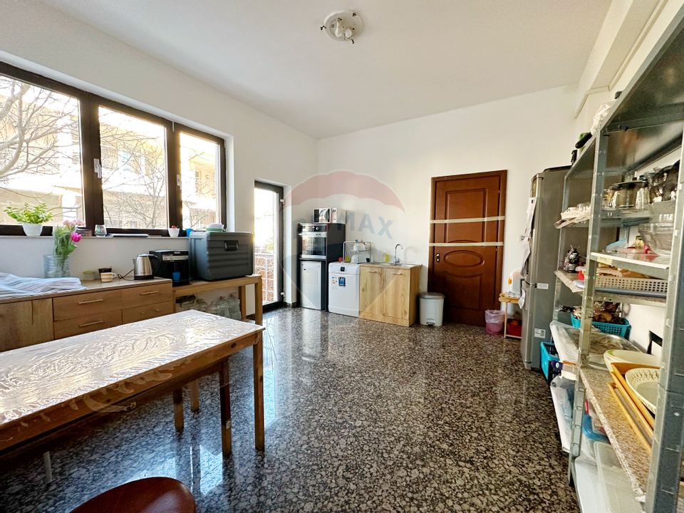 Rent Villa Hero Iancu Nicolae | 884sqm total | Indoor pool