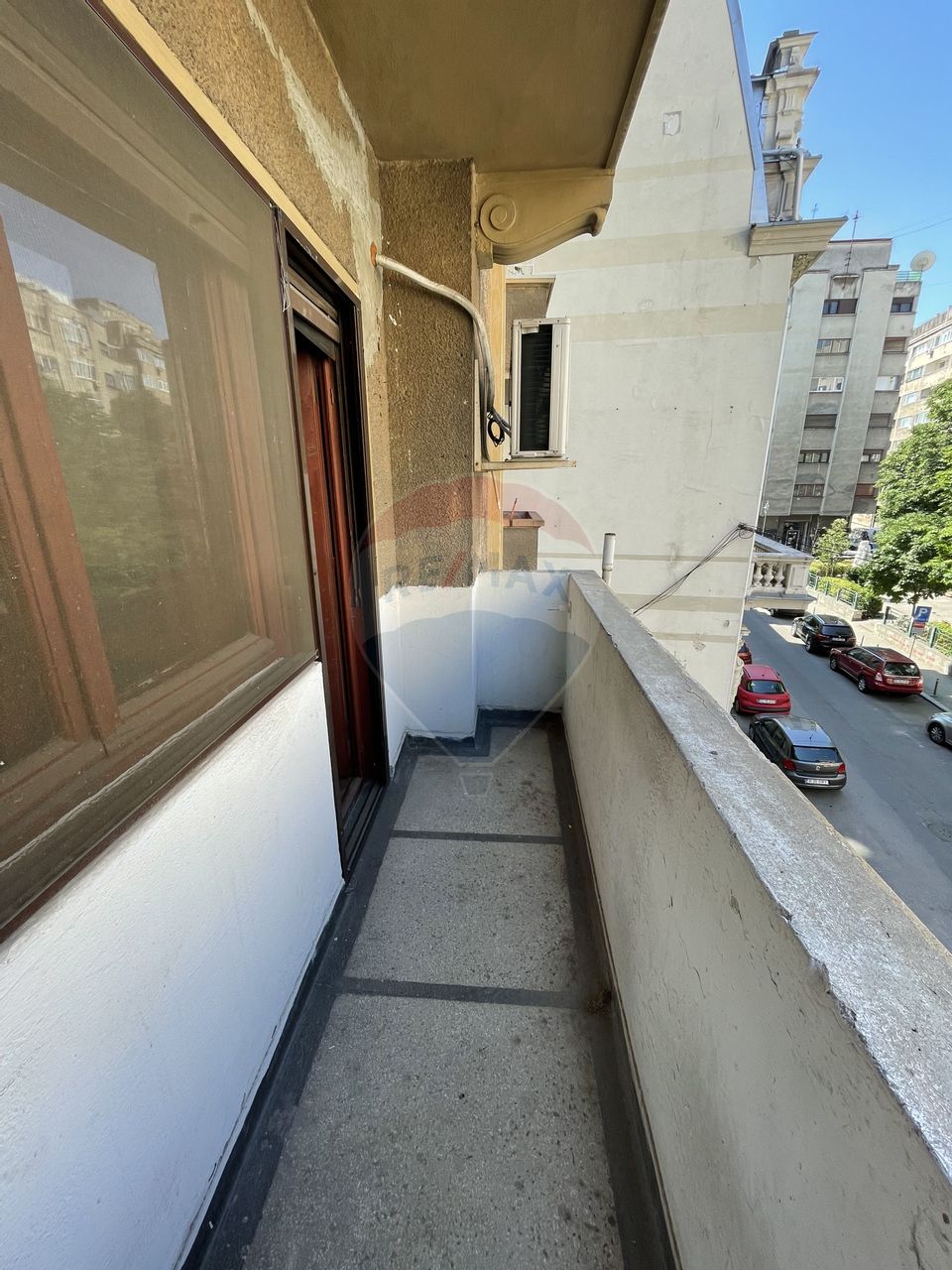 Apartament cu 2 camere de închiriat în zona P-ta Romana