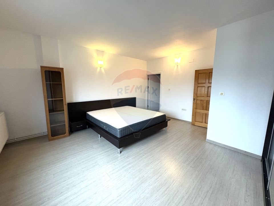 5 room House / Villa for rent, Palazu Mare area