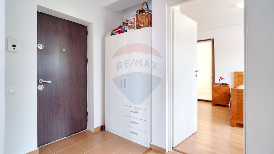 Apartament 2 camere de vânzare , Sânpetru