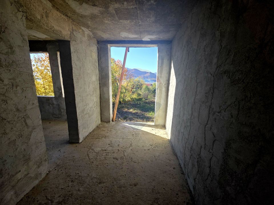 5 room House / Villa for sale