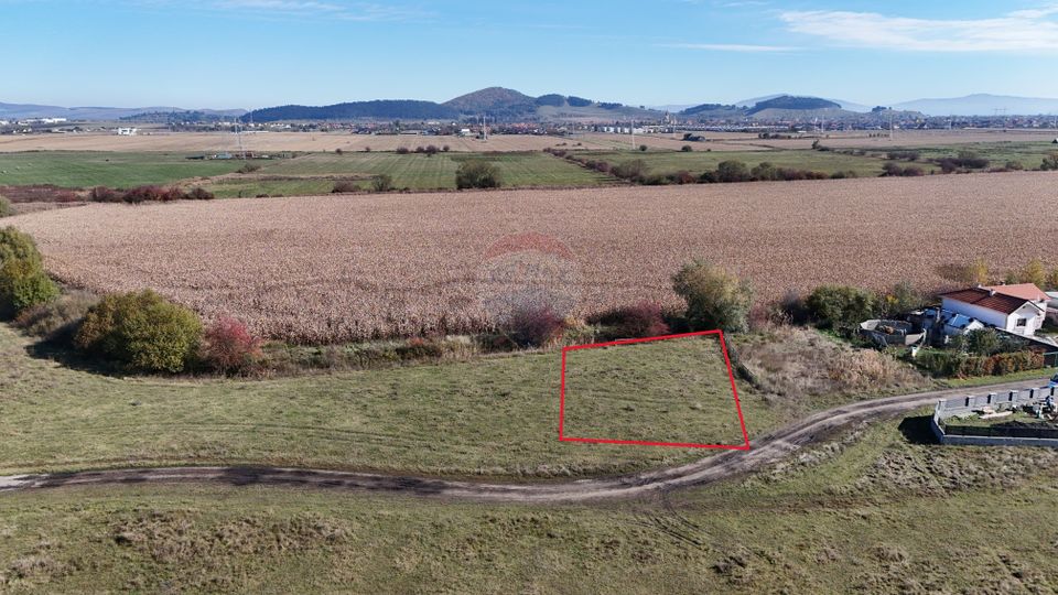 Land 600sqm Sanpetru / Strada Castelului