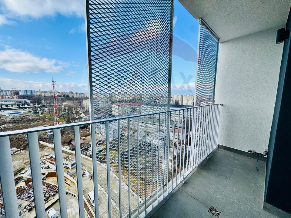 Apartament cu 3 camere de vânzare în zona Central