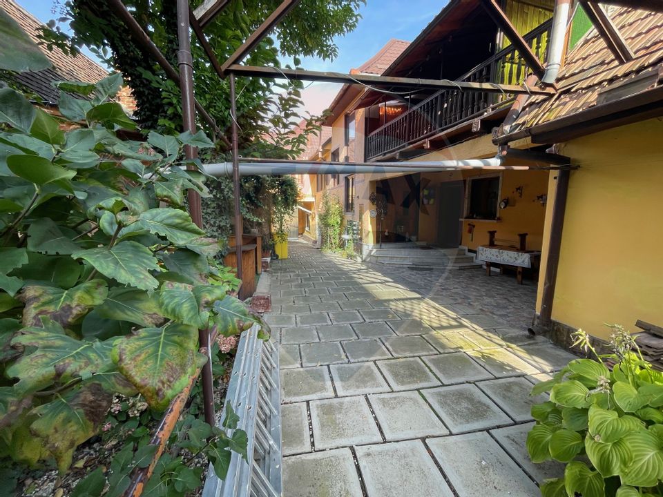 6 room House / Villa for sale, Central area