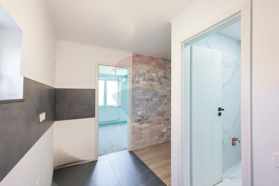 Garsonieră Renovată Premium, 4/4,  Podului, Rogerius, De Vânzare