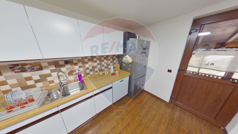 5 room House / Villa for sale, Central area