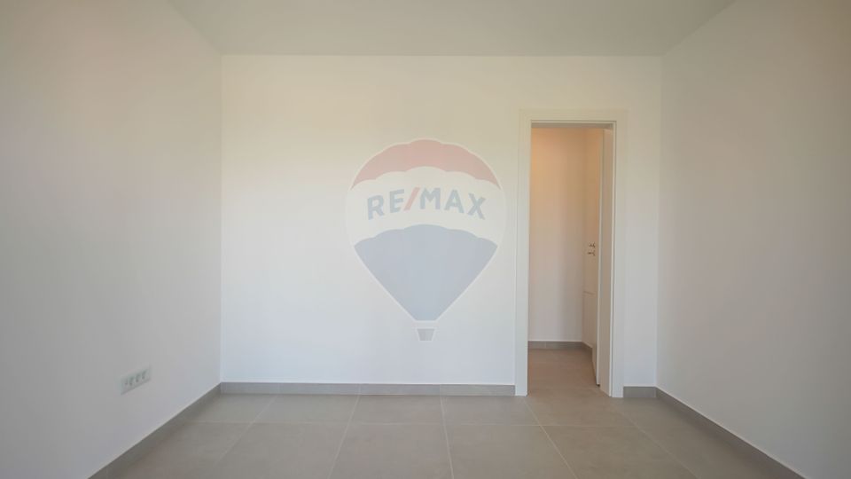 Spațiu comercial premium de inchiriat în Brașov, Zona Tractorul