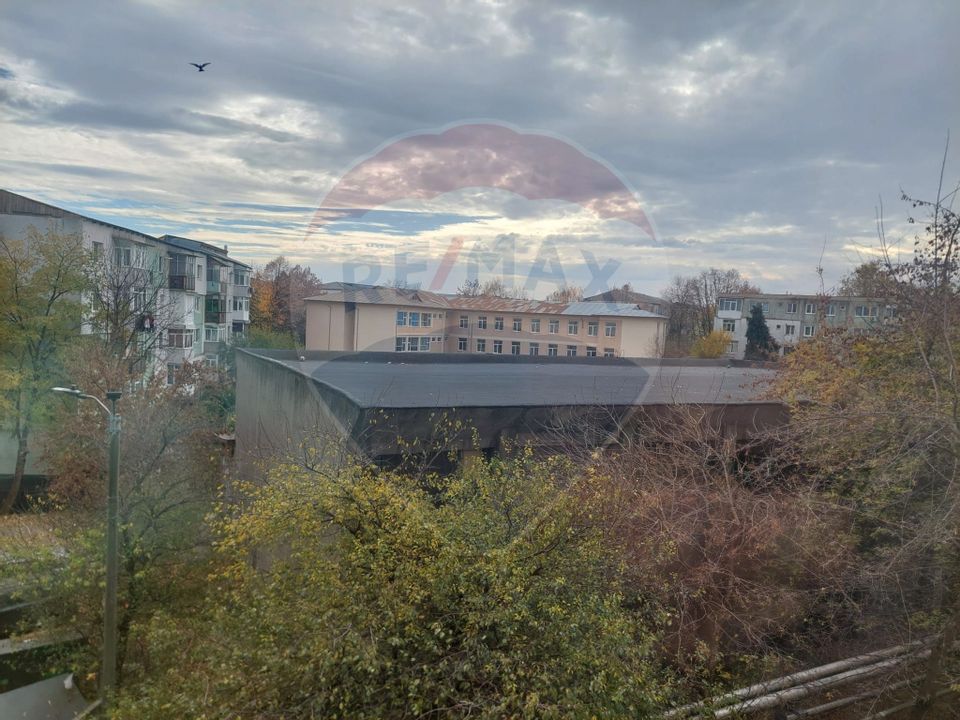 Apartament cu 3 camere de vanzare