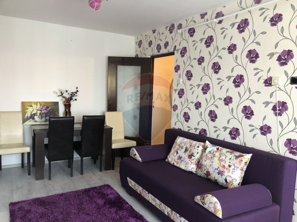 Garsonieră de vânzare