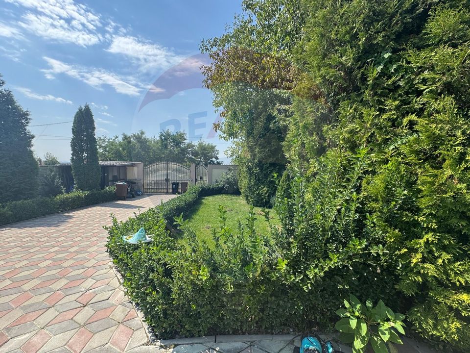 6 room House / Villa for sale