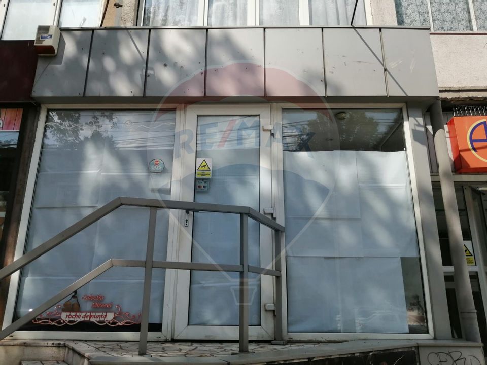 58.87sq.m Commercial Space for rent, Central area