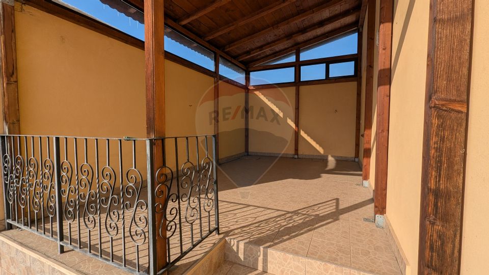 5 room House / Villa for sale, Central area