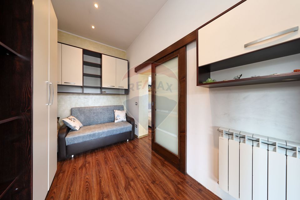 Conac, proprietate unica, in mijlocul naturii, Sacele!